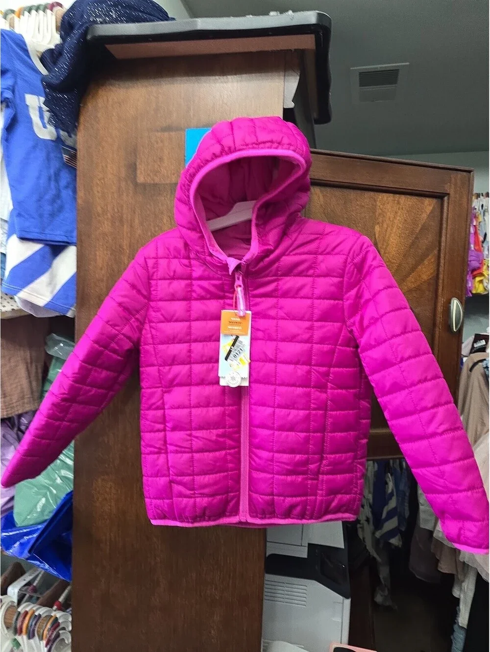 5t brand new puffer jacket from target item, 121G2